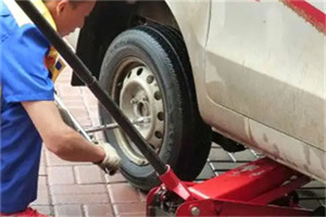 洛隆附近拖车24小时服务热线电话