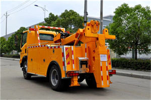 洛隆高速路拖车费